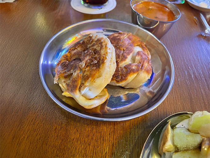 Bun Parota - Chilli & Pepper Rastaurant and Bar in Little India, Singapore